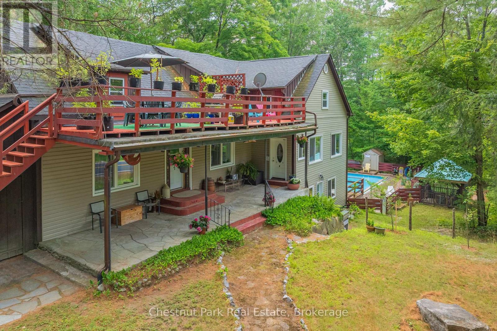 869 Muskoka Road 10, Huntsville, Ontario  P0B 1L0 - Photo 3 - X13717526