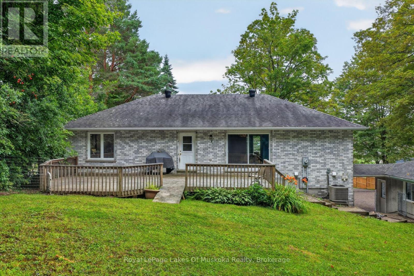 9 Silver Street, Huntsville, Ontario  P1H 1M1 - Photo 31 - X13721402