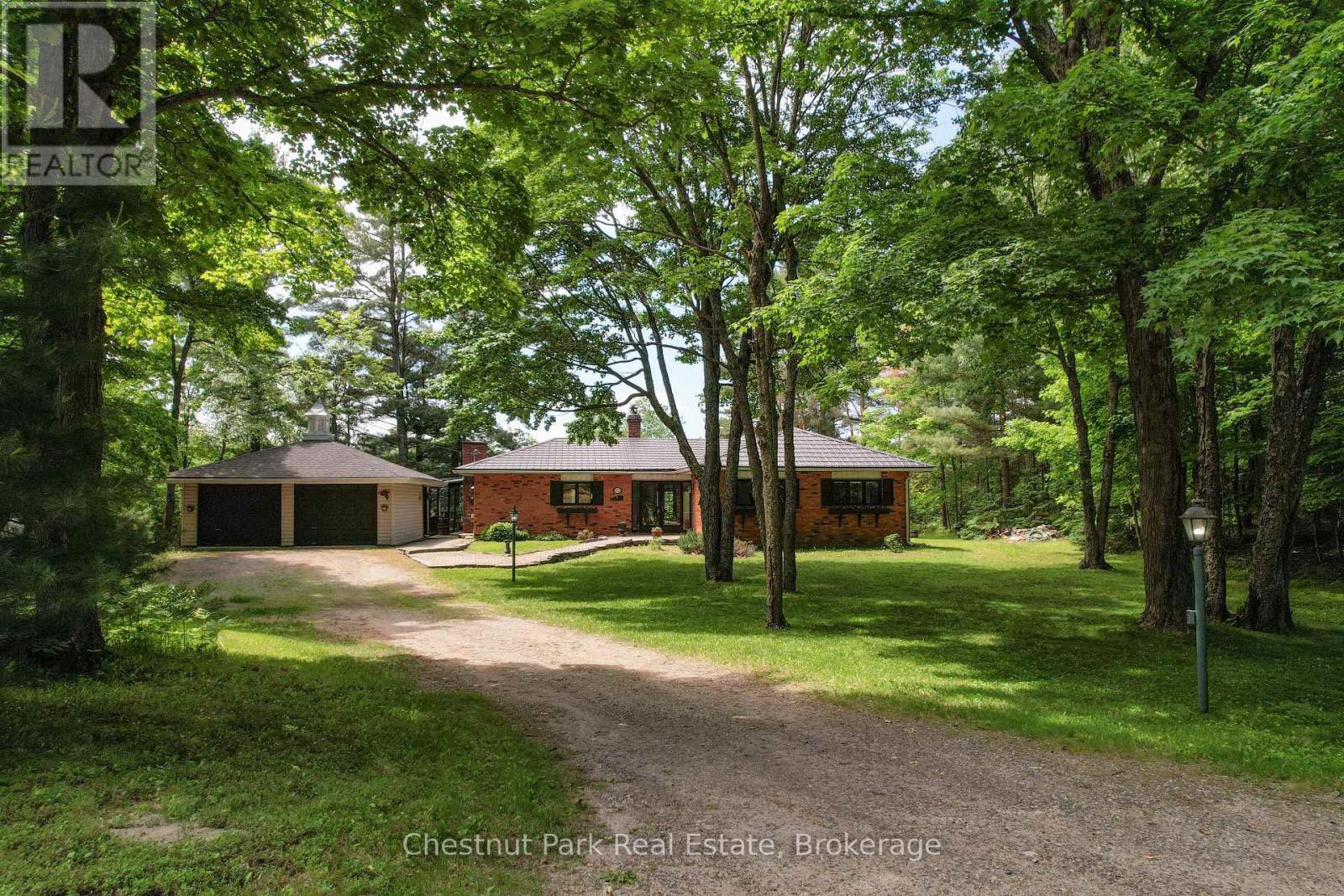 652 North Waseosa Lake Road, Huntsville, Ontario  P1H 2J4 - Photo 3 - X13731684