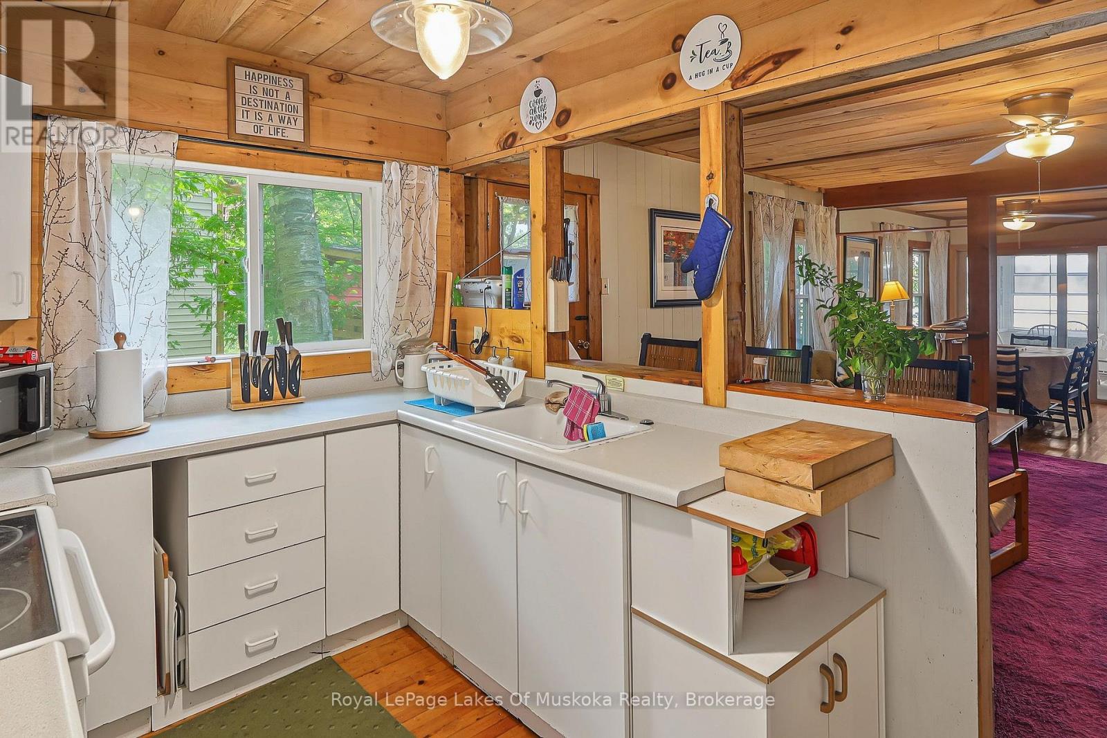 1063 Dickie Lake Road, Lake Of Bays, Ontario  P0B 1A0 - Photo 16 - X13732118