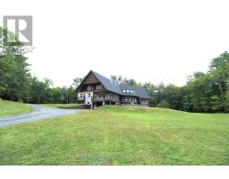 1196 RAVENSCLIFFE ROAD, Huntsville, Ontario