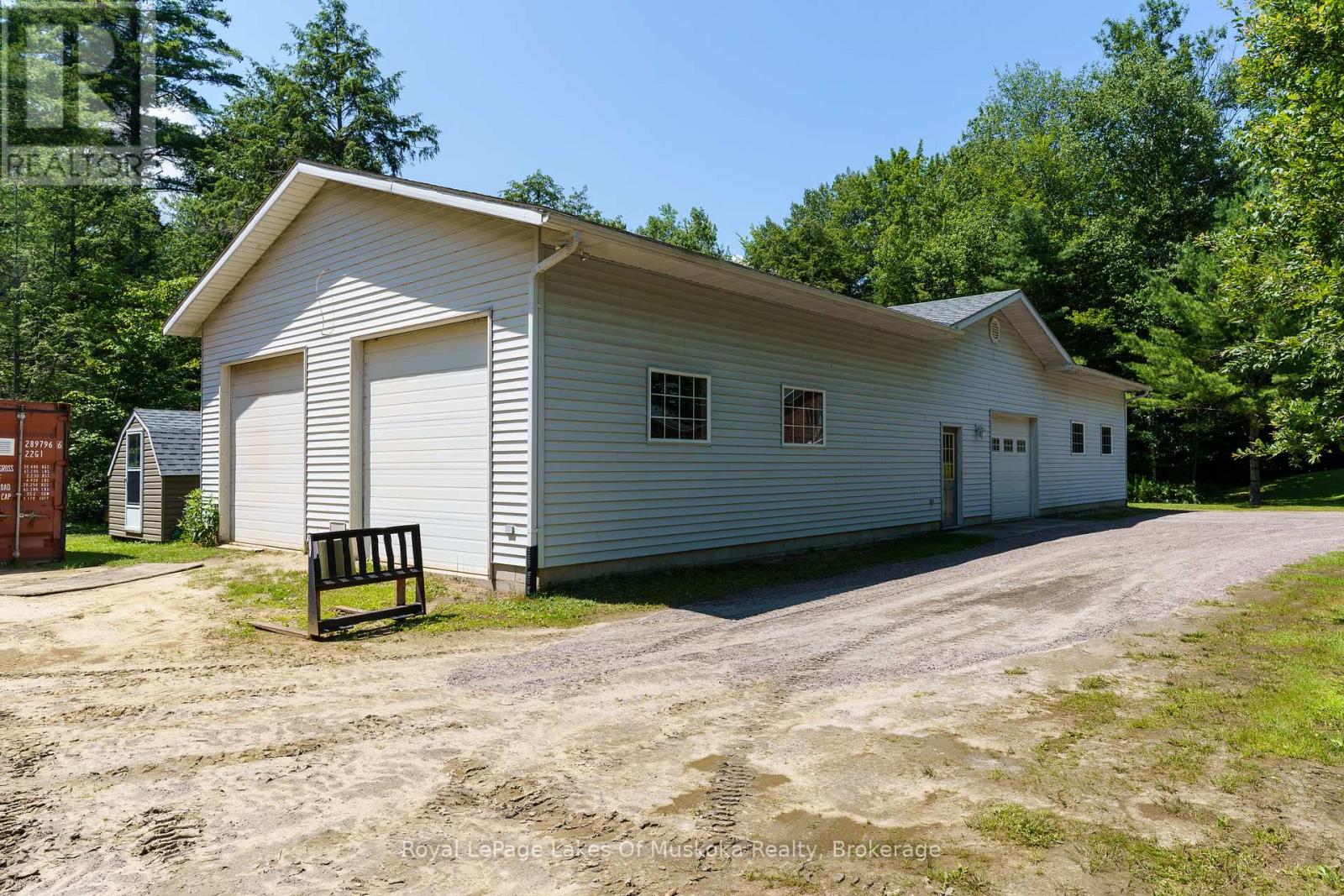 1020 Amelia Crescent, Gravenhurst, Ontario  P0E 1G0 - Photo 3 - X13740232