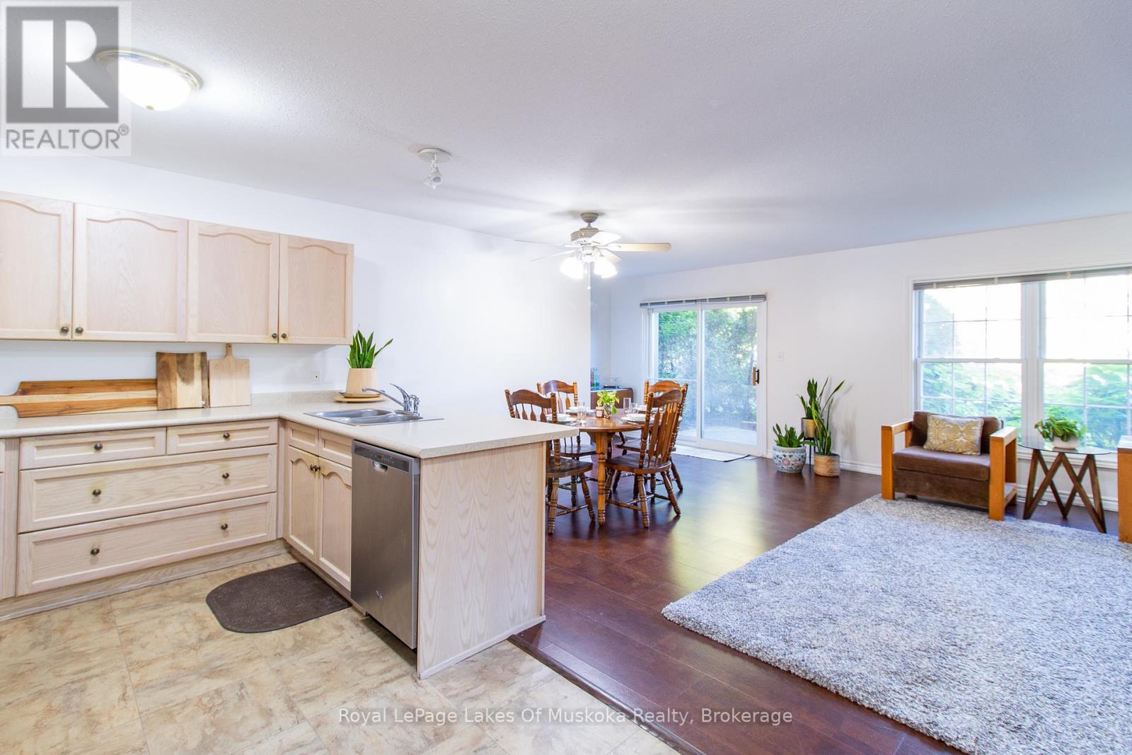 110 - 24 Ontario Street, Bracebridge, Ontario P1L 2H5 - Photo 10 - X13740842