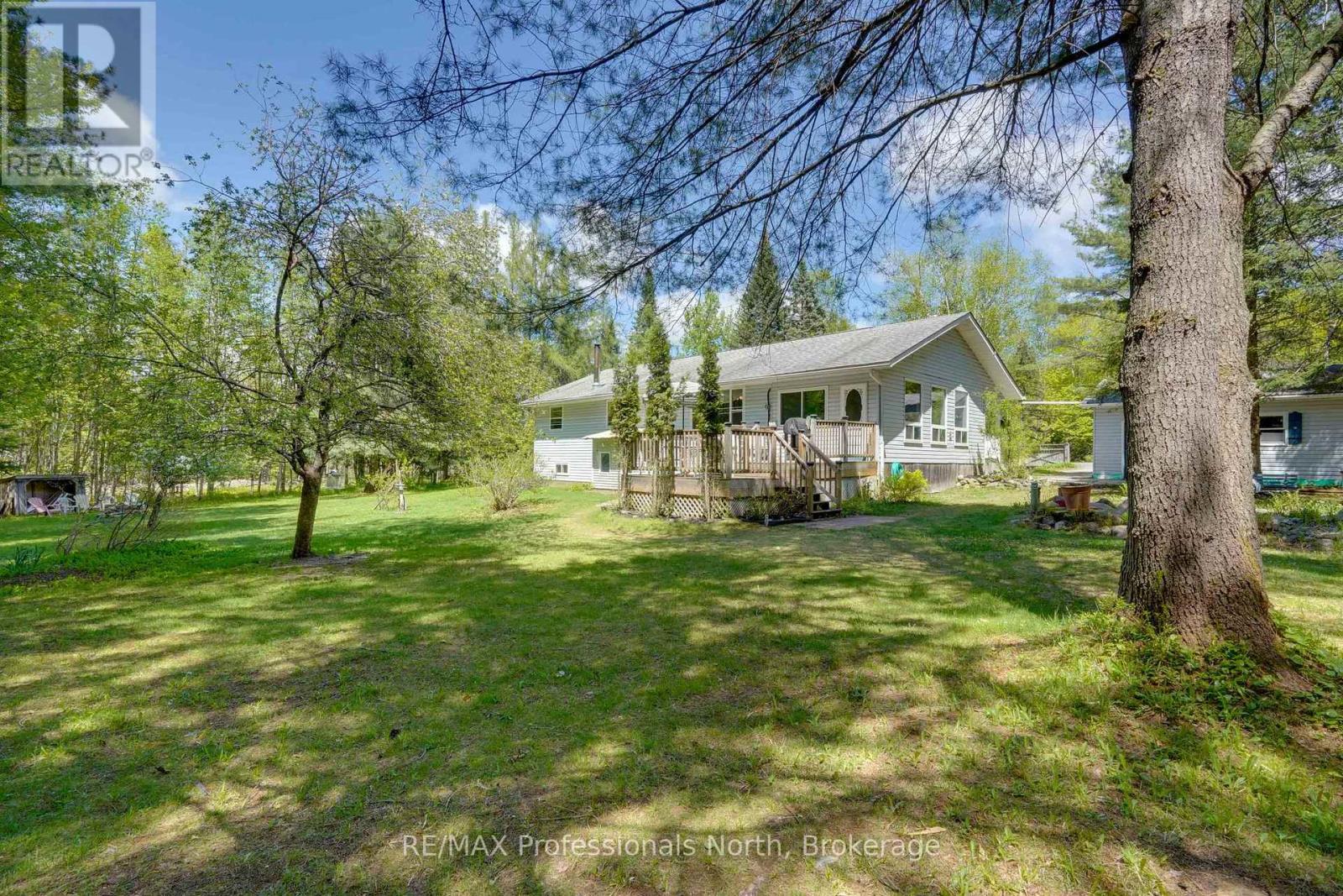 2593 Brunel Road, Huntsville, Ontario  P1H 2J3 - Photo 10 - X13742126