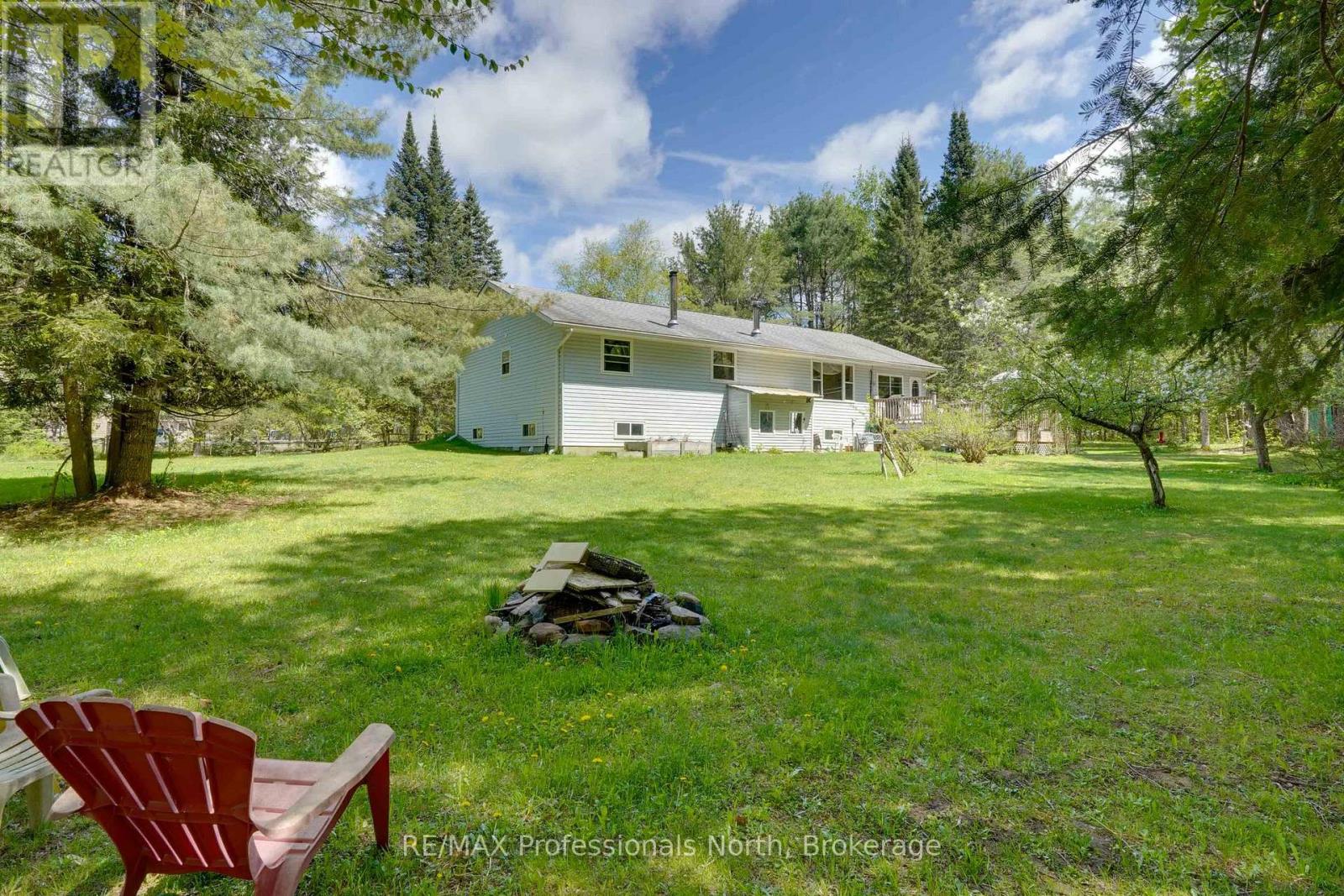 2593 Brunel Road, Huntsville, Ontario  P1H 2J3 - Photo 11 - X13742126