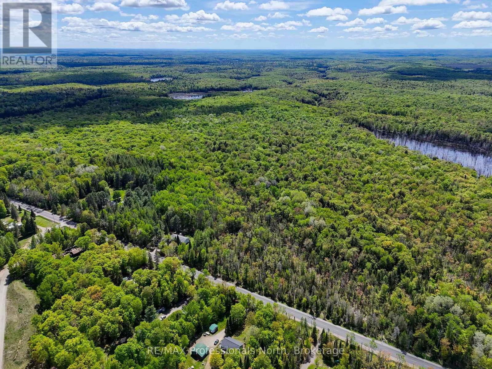 2593 Brunel Road, Huntsville, Ontario  P1H 2J3 - Photo 17 - X13742126