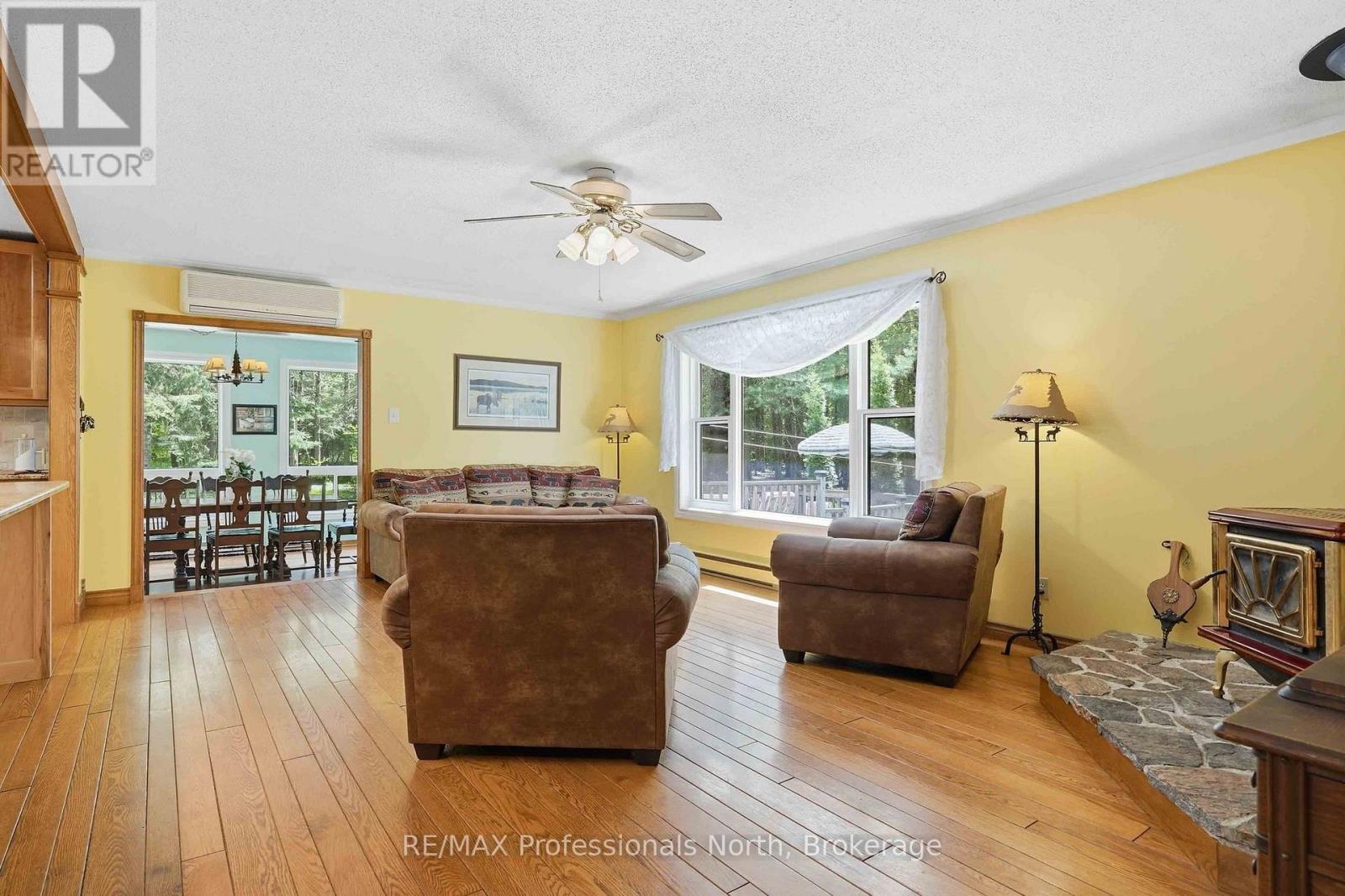 2593 Brunel Road, Huntsville, Ontario  P1H 2J3 - Photo 23 - X13742126