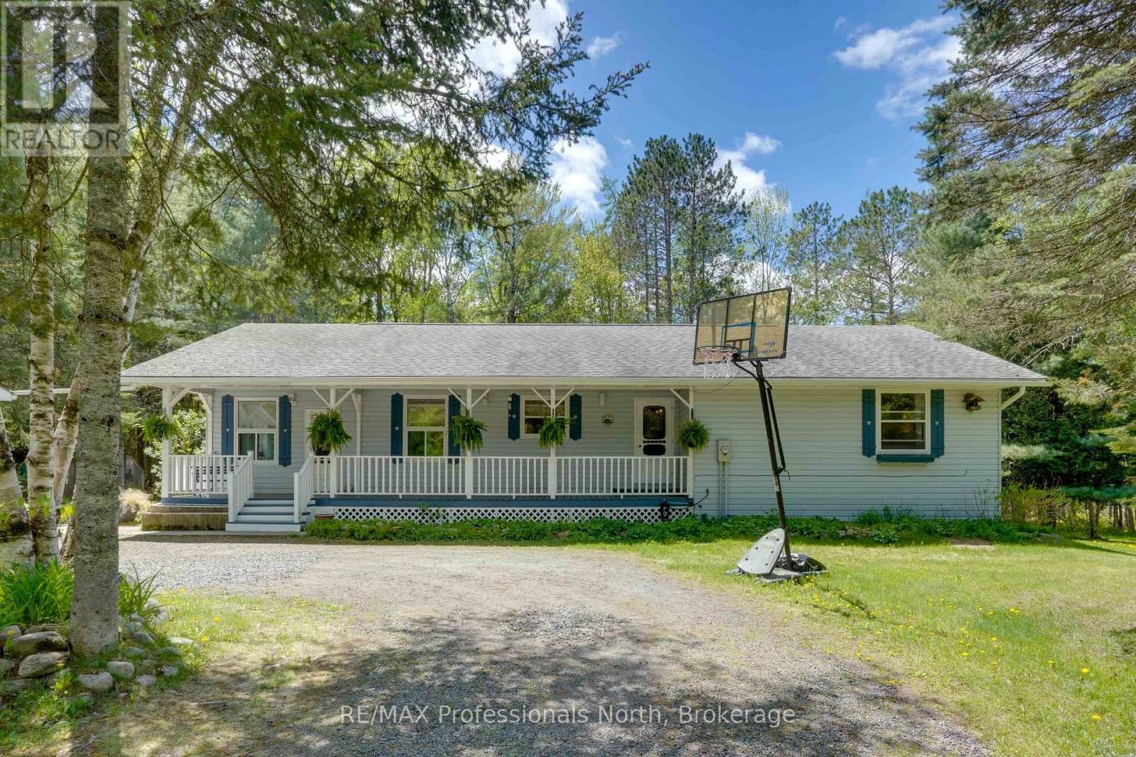 2593 Brunel Road, Huntsville, Ontario  P1H 2J3 - Photo 6 - X13742126