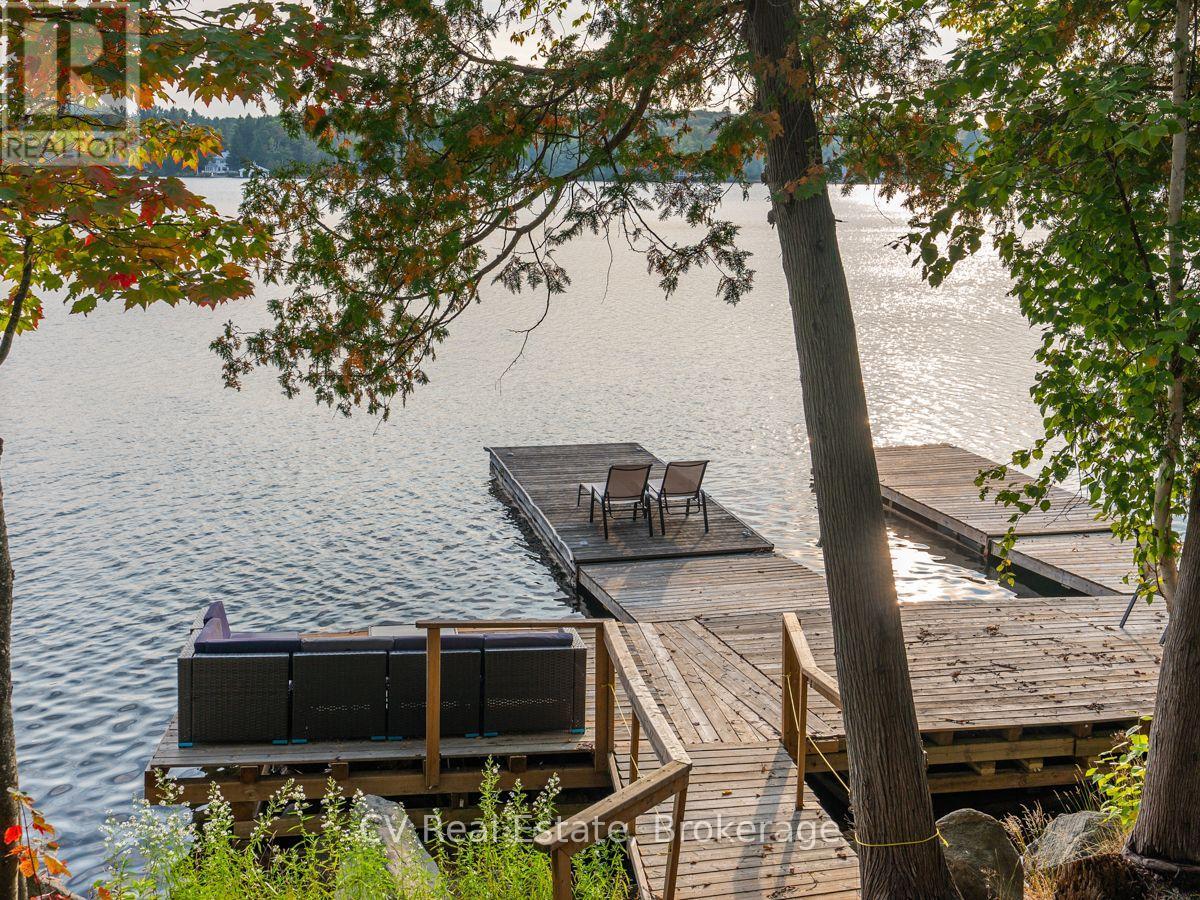 1356 & 1357 Peninsula Road, Muskoka Lakes, Ontario  P0B 1J0 - Photo 12 - X13743086