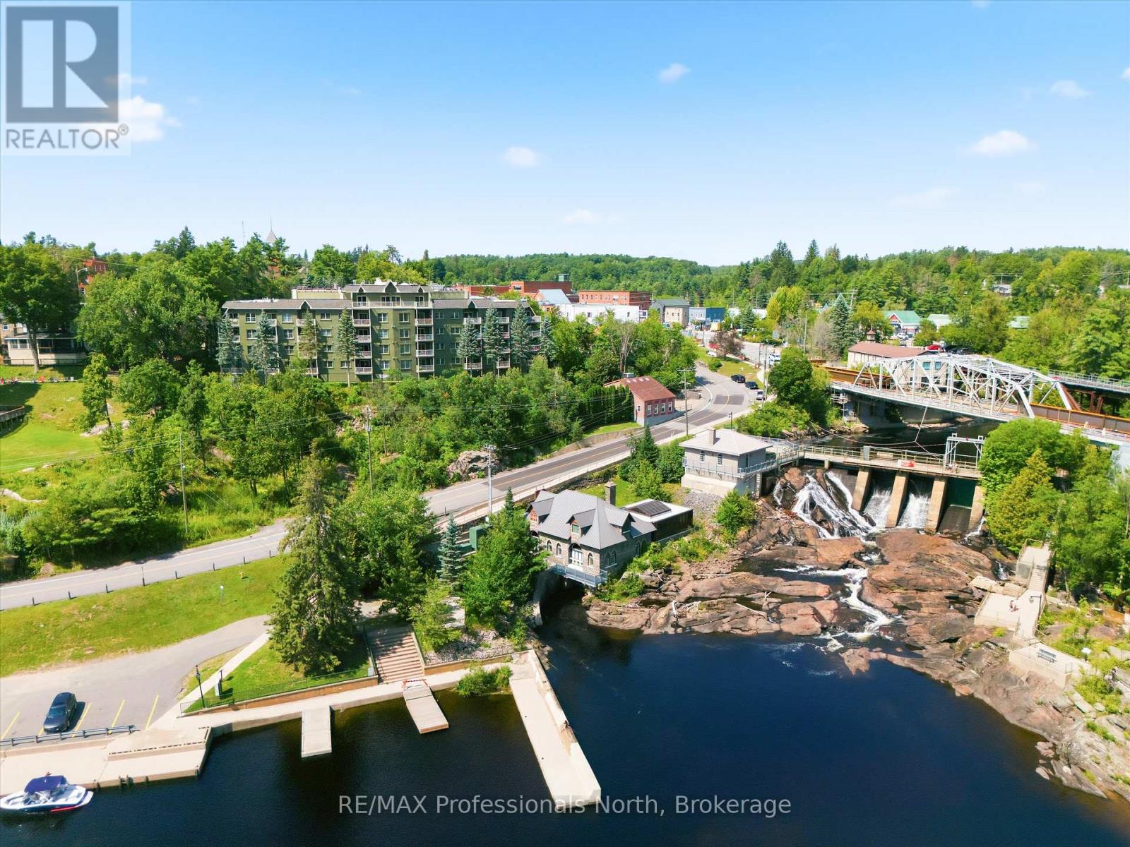 501 - 24 Ontario Street, Bracebridge, Ontario  P1L 2H5 - Photo 3 - X13745524