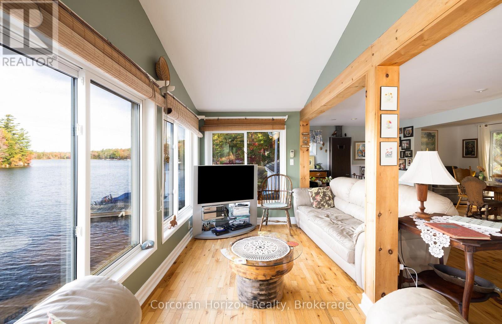 566 Hungry Bay Road W, Georgian Bay, Ontario  L0K 1S0 - Photo 14 - X13745808