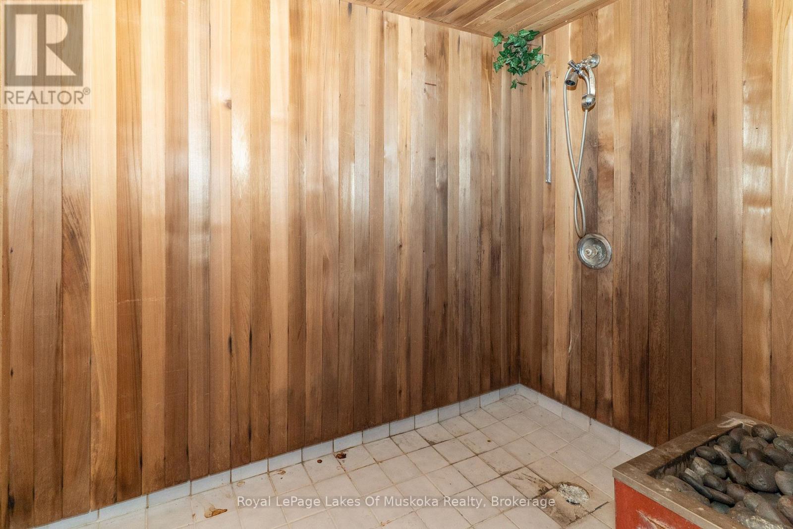 230 Lakeview Avenue, Gravenhurst, Ontario  P1P 1R4 - Photo 30 - X13746848
