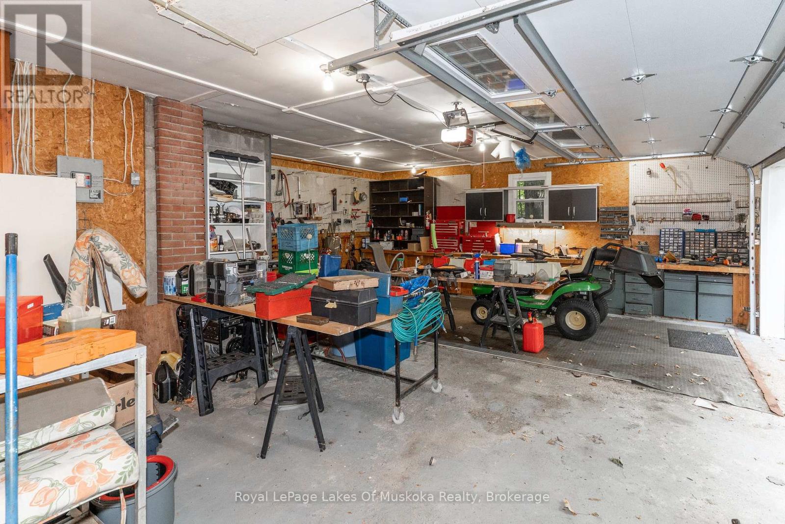 230 Lakeview Avenue, Gravenhurst, Ontario  P1P 1R4 - Photo 34 - X13746848