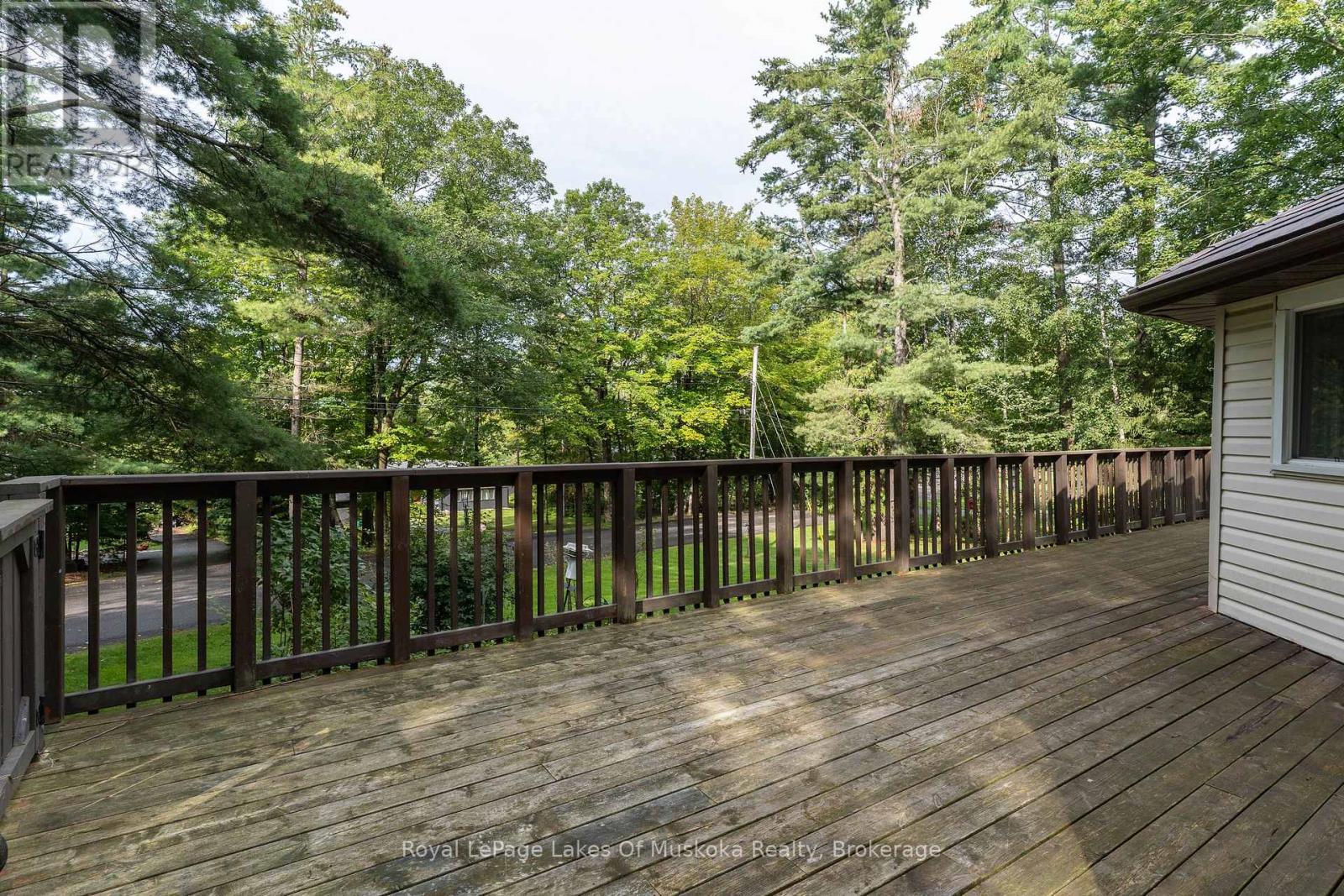 230 Lakeview Avenue, Gravenhurst, Ontario  P1P 1R4 - Photo 36 - X13746848