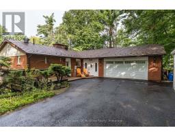 230 LAKEVIEW AVENUE, Gravenhurst, Ontario