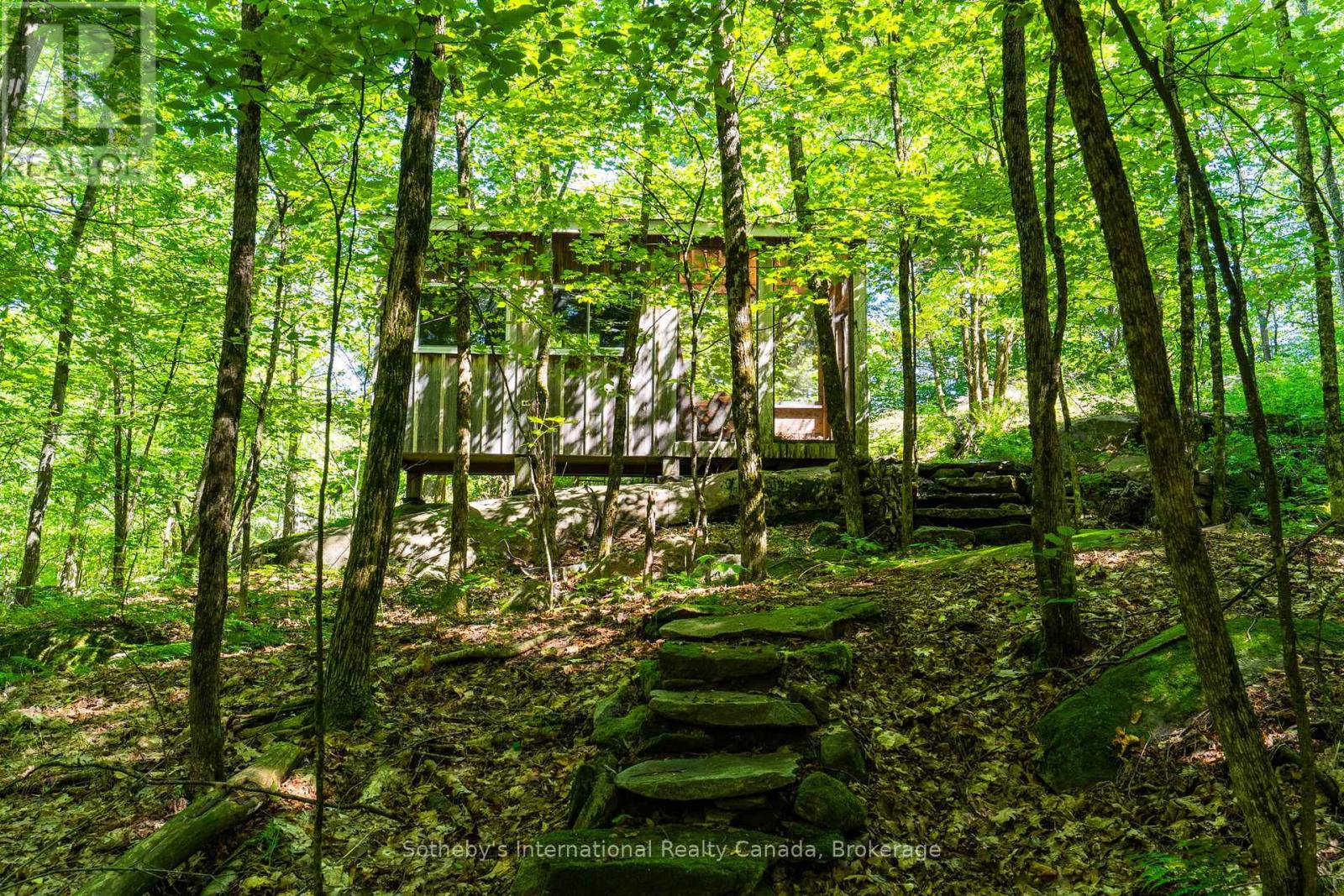 1088 Shennamere Road, Muskoka Lakes, Ontario P0B 1J0 - Photo 22 - X13752306