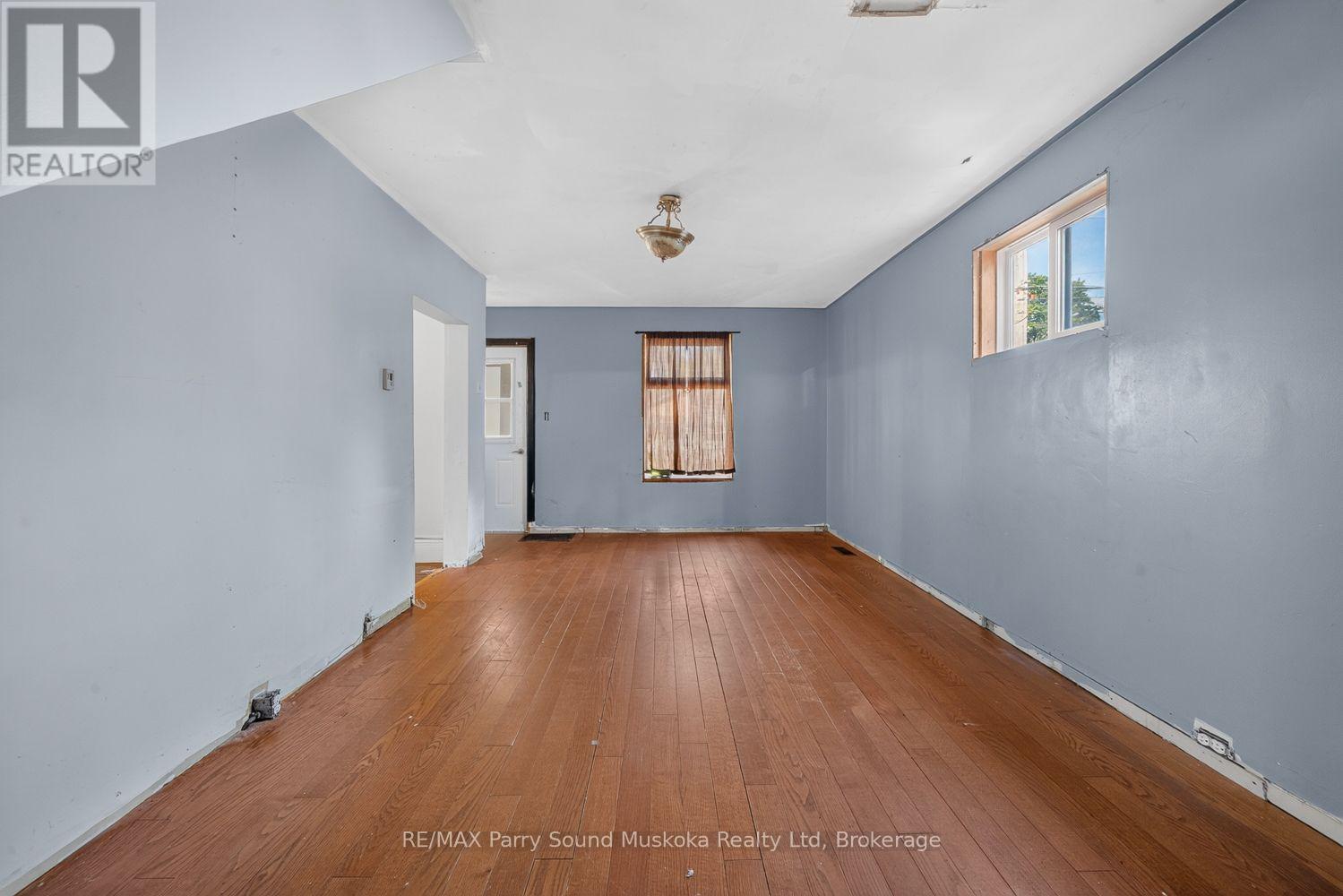 5 Wakefield Street, Parry Sound, Ontario P2A 2V2 - Photo 15 - X13755138