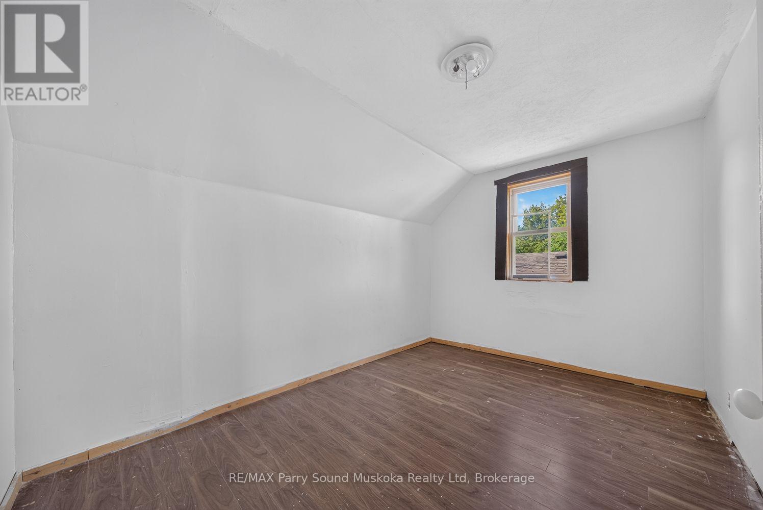 5 Wakefield Street, Parry Sound, Ontario P2A 2V2 - Photo 23 - X13755138