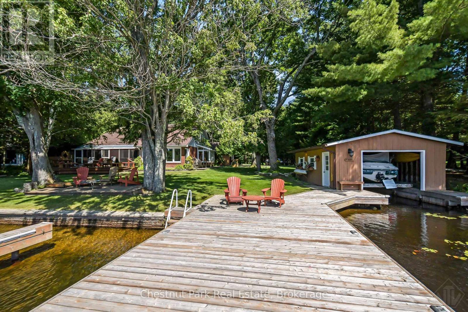 1019 Maplewood Road W, Bracebridge, Ontario  P1L 1W8 - Photo 1 - X13756862
