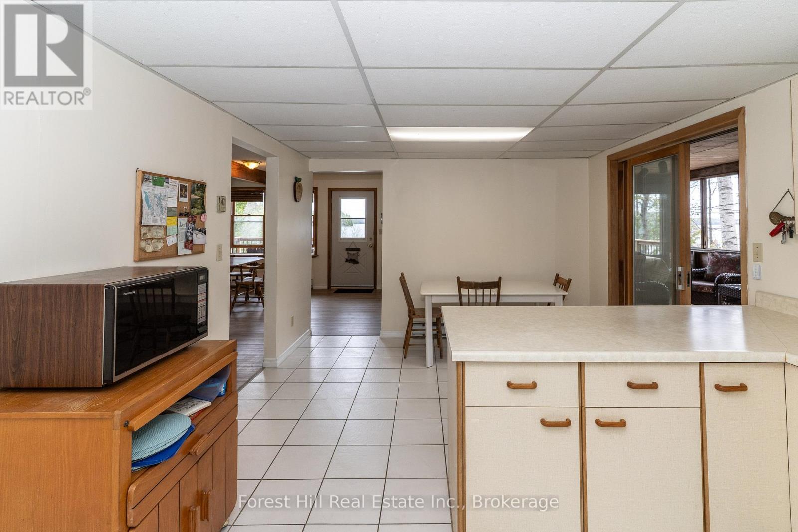 1255 Skeleton Lake 2 Road, Muskoka Lakes, Ontario  P0G 1G0 - Photo 11 - X13756924