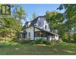 1627 HOUSEYS RAPIDS ROAD, Gravenhurst, Ontario