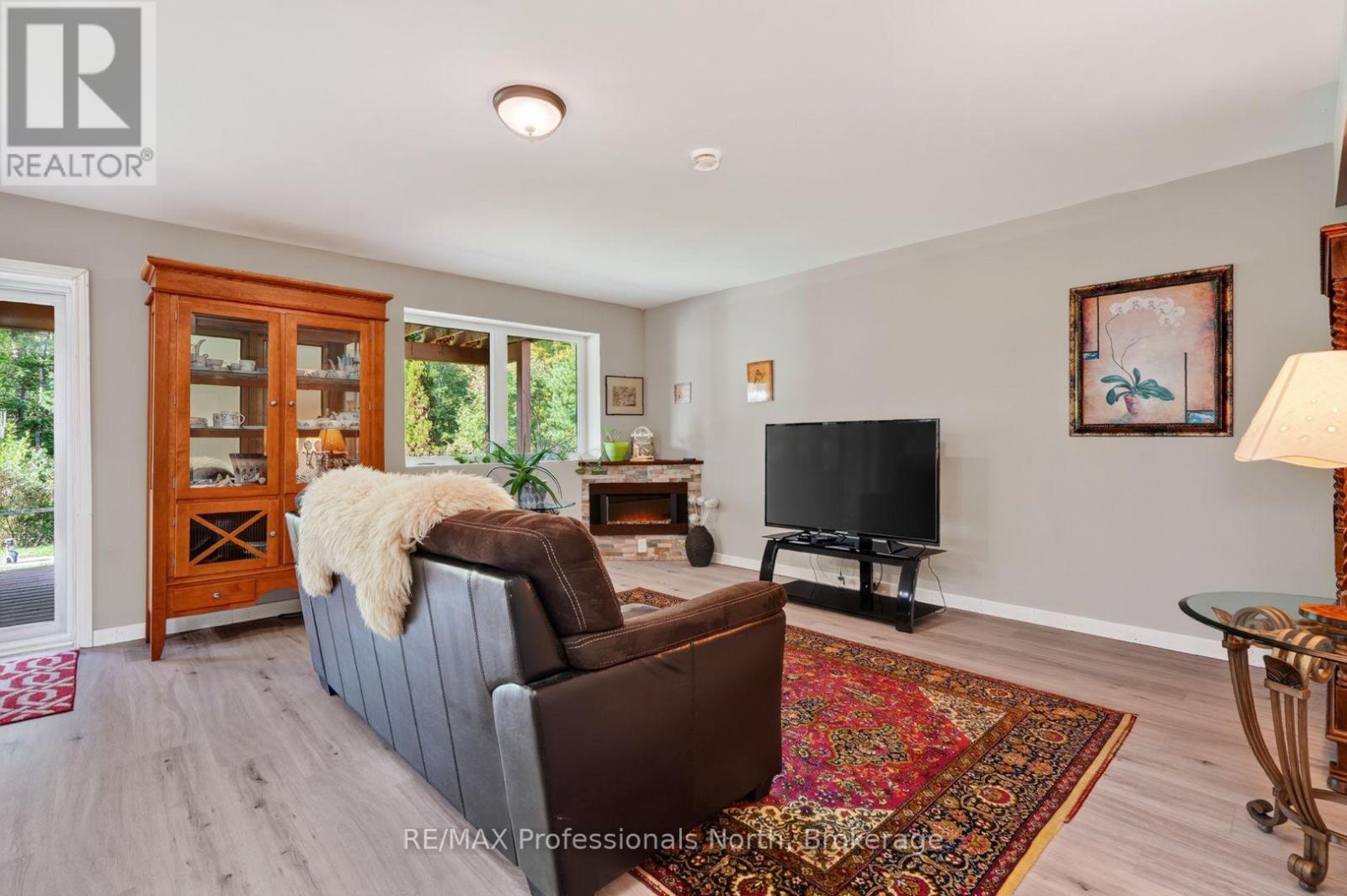 38 Goodwin Drive, Huntsville, Ontario P1H 2R3 - Photo 30 - X13762536