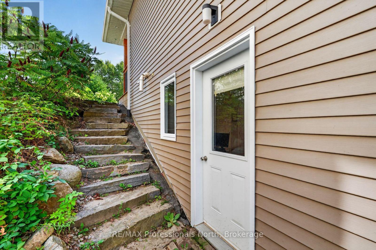 38 Goodwin Drive, Huntsville, Ontario P1H 2R3 - Photo 48 - X13762536