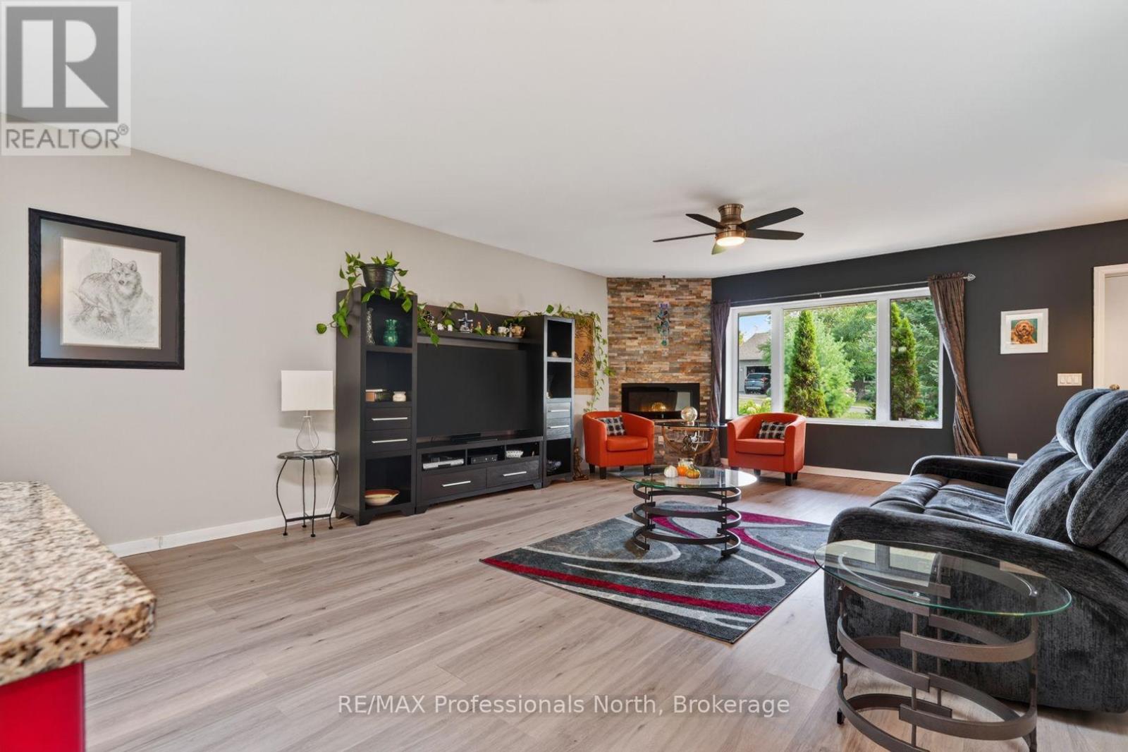 38 Goodwin Drive, Huntsville, Ontario P1H 2R3 - Photo 8 - X13762536