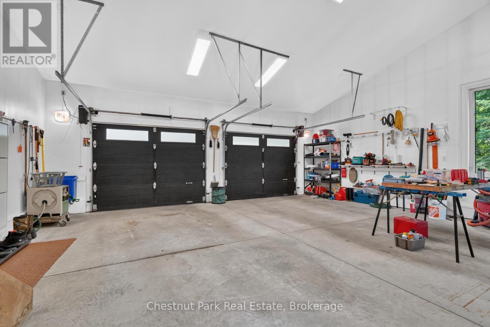 115 Lindgren Road E, Huntsville, Ontario  P1H 1Y6 - Photo 32 - X13764074