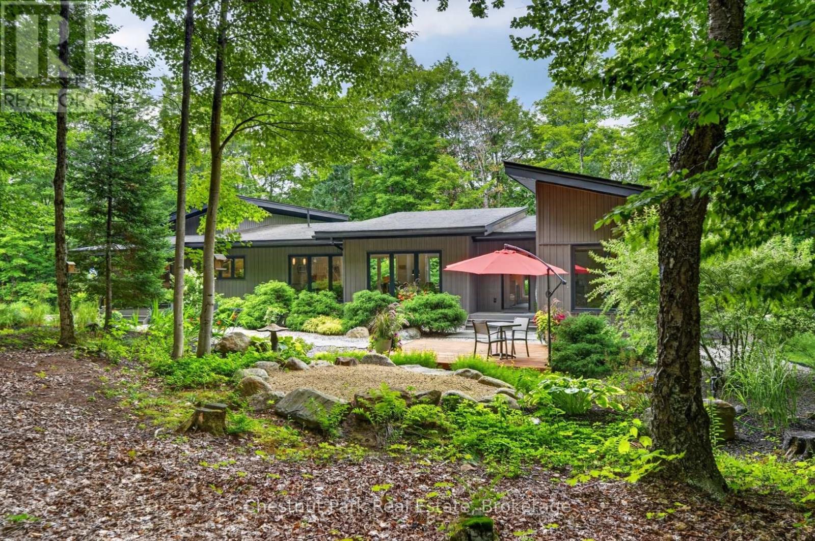 115 Lindgren Road E, Huntsville, Ontario  P1H 1Y6 - Photo 45 - X13764074