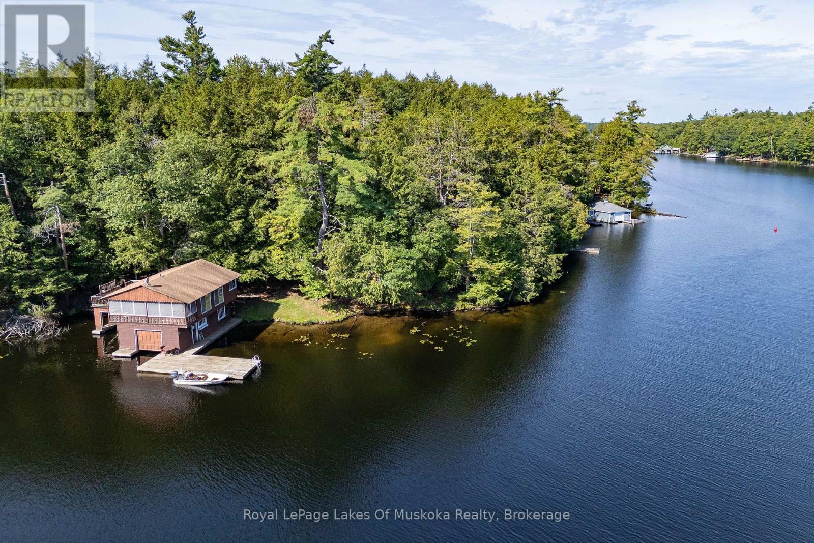 2115 Lake Muskoka, Muskoka Lakes, Ontario  P0C 1M0 - Photo 1 - X13765308