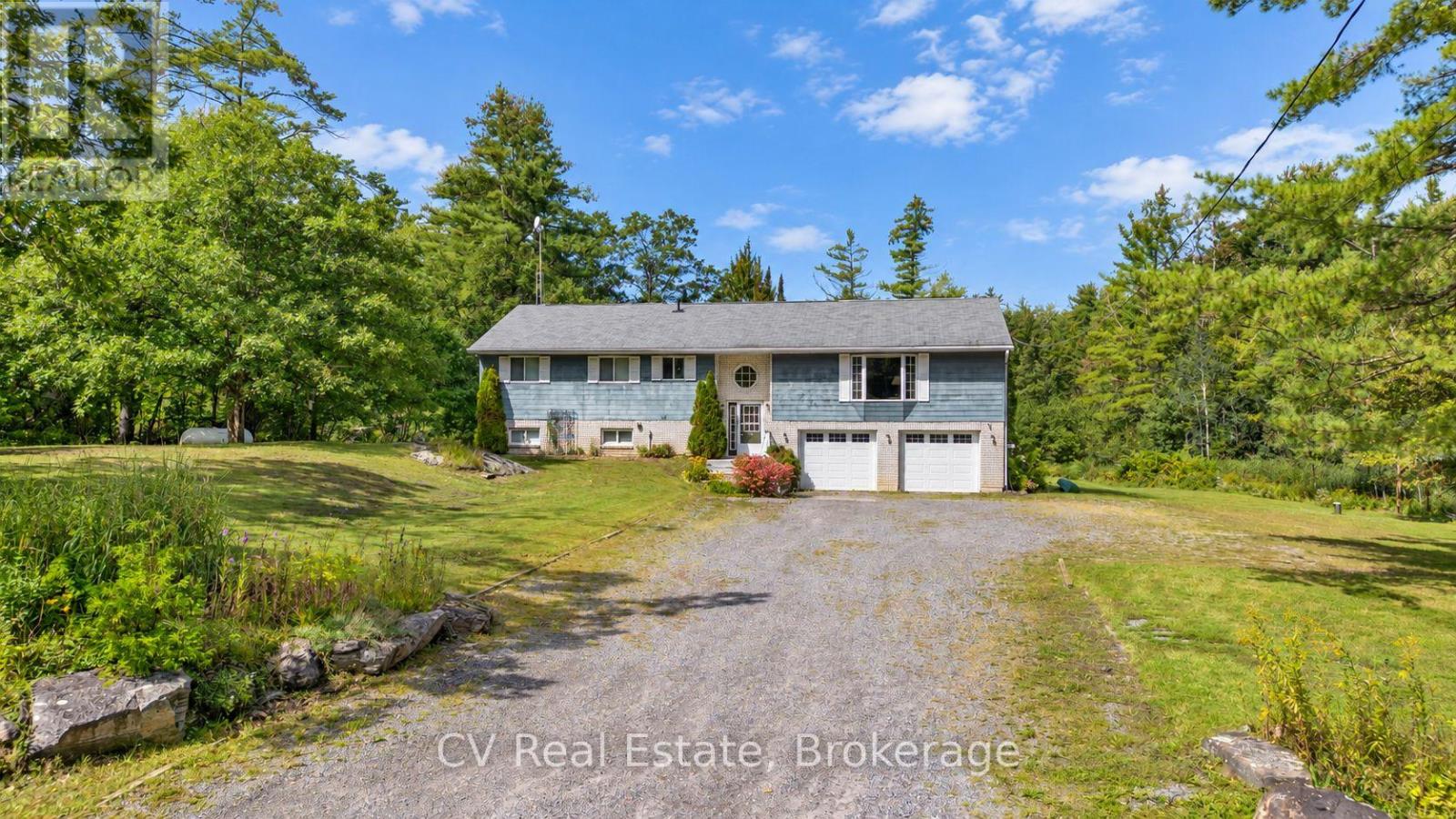 1045 Narrows Road, Gravenhurst, Ontario P1P 1R2 - Photo 1 - X13778612