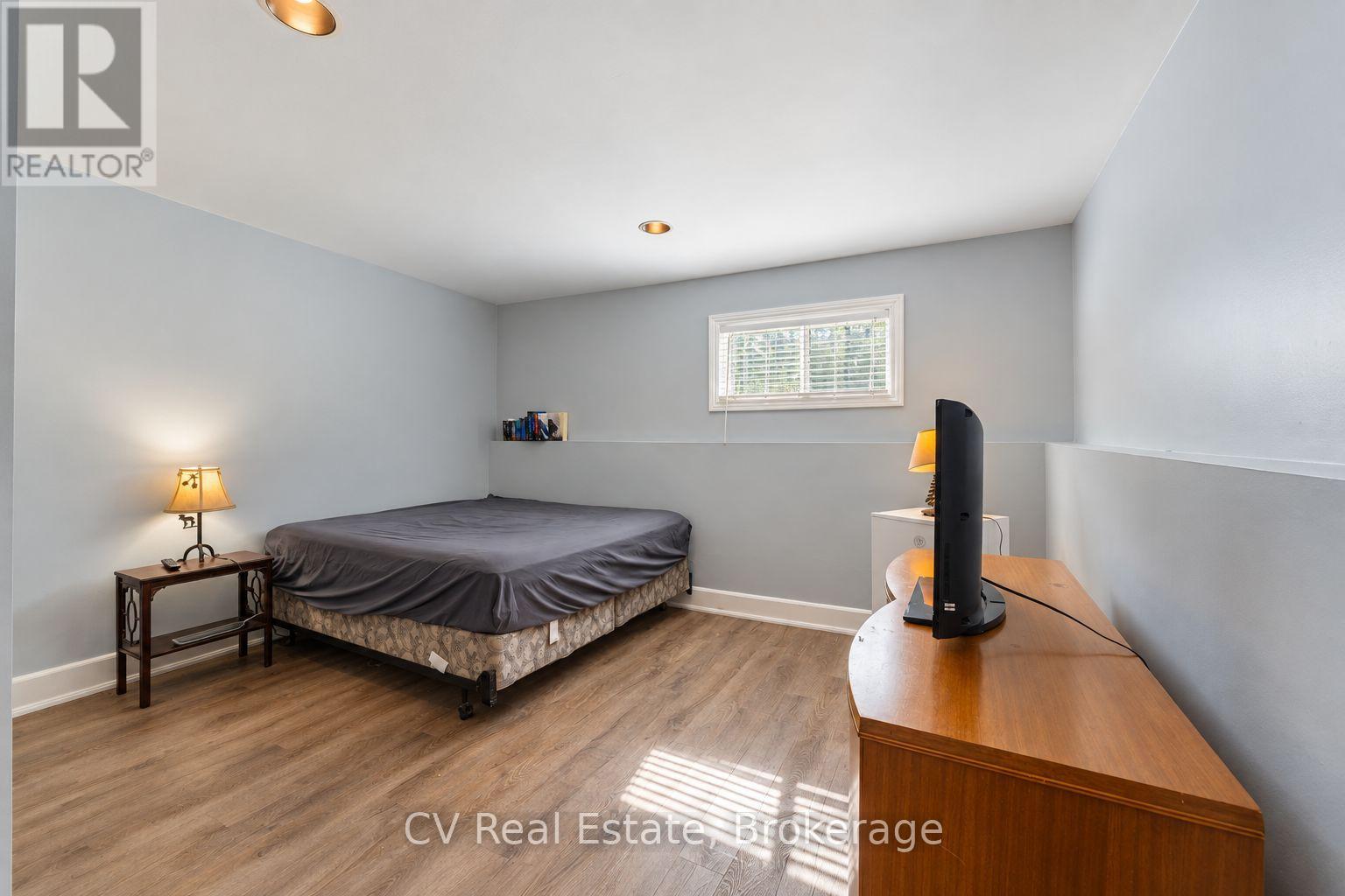 1045 Narrows Road, Gravenhurst, Ontario P1P 1R2 - Photo 27 - X13778612