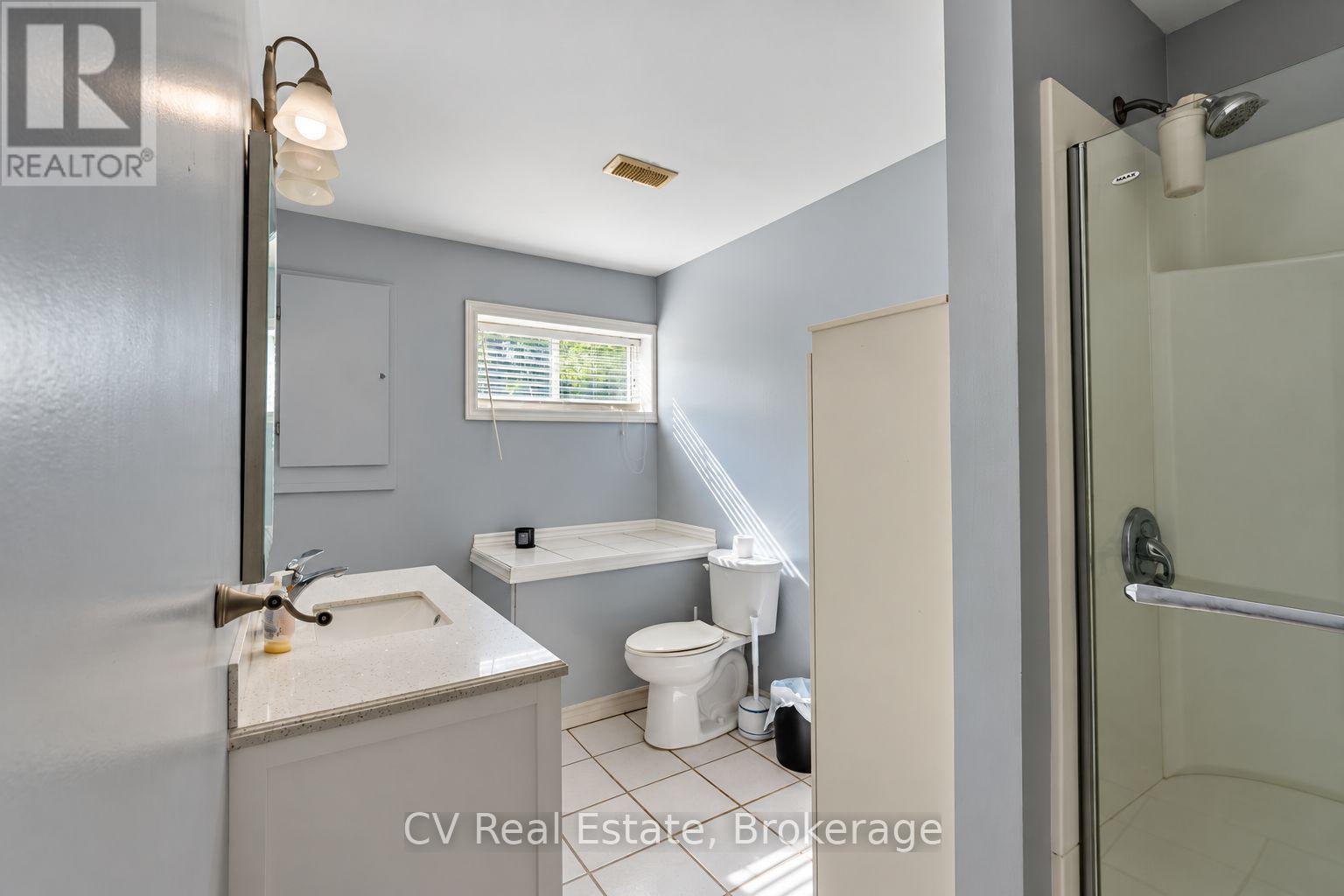 1045 Narrows Road, Gravenhurst, Ontario P1P 1R2 - Photo 28 - X13778612