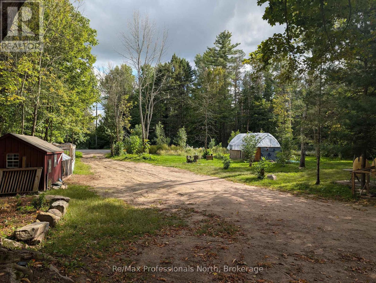 1268 Moon River Road, Muskoka Lakes, Ontario L0K 1E0 - Photo 1 - X13783826