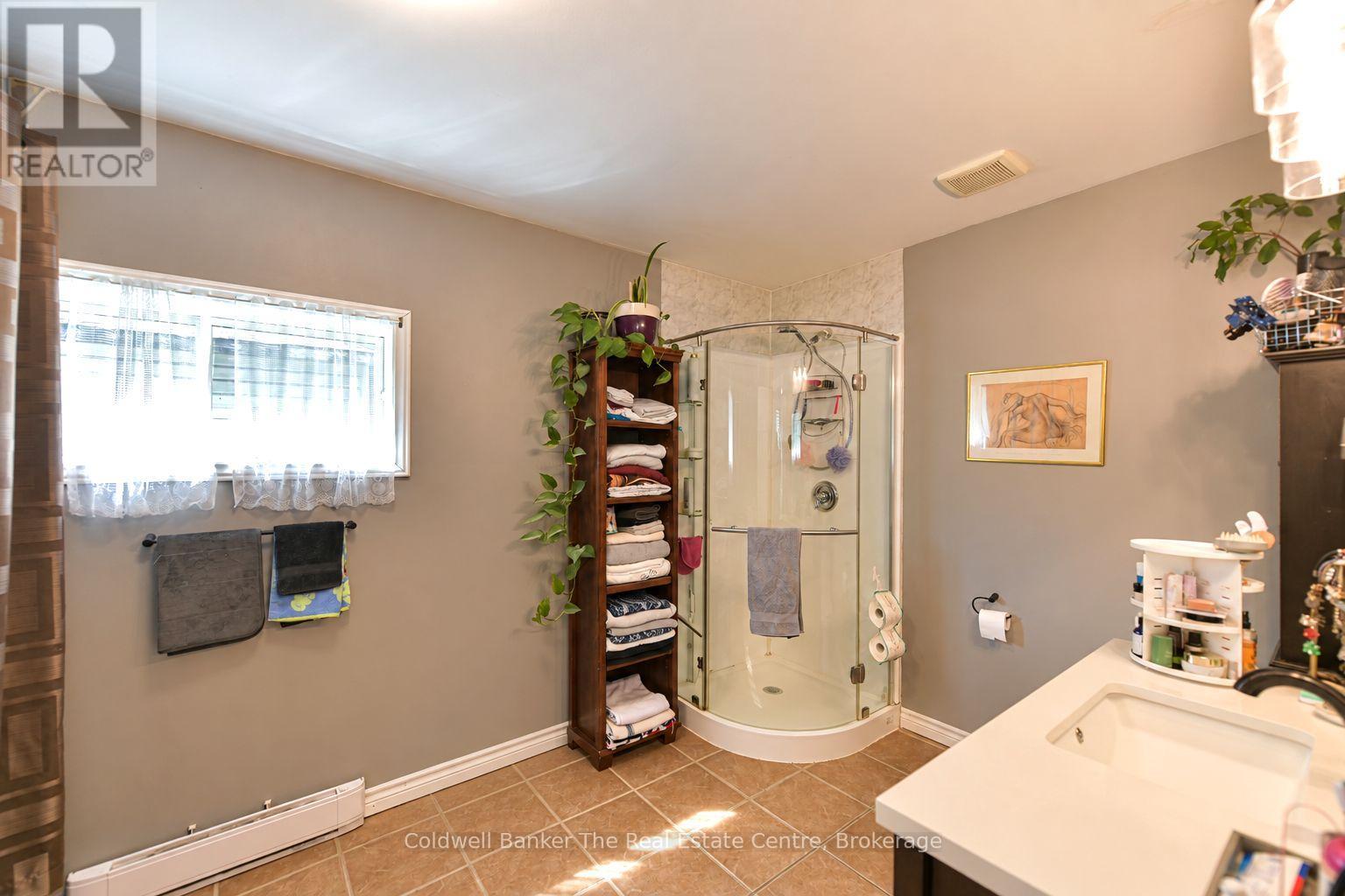 260 Violet Street, Gravenhurst, Ontario P1P 1K5 - Photo 6 - X13783962