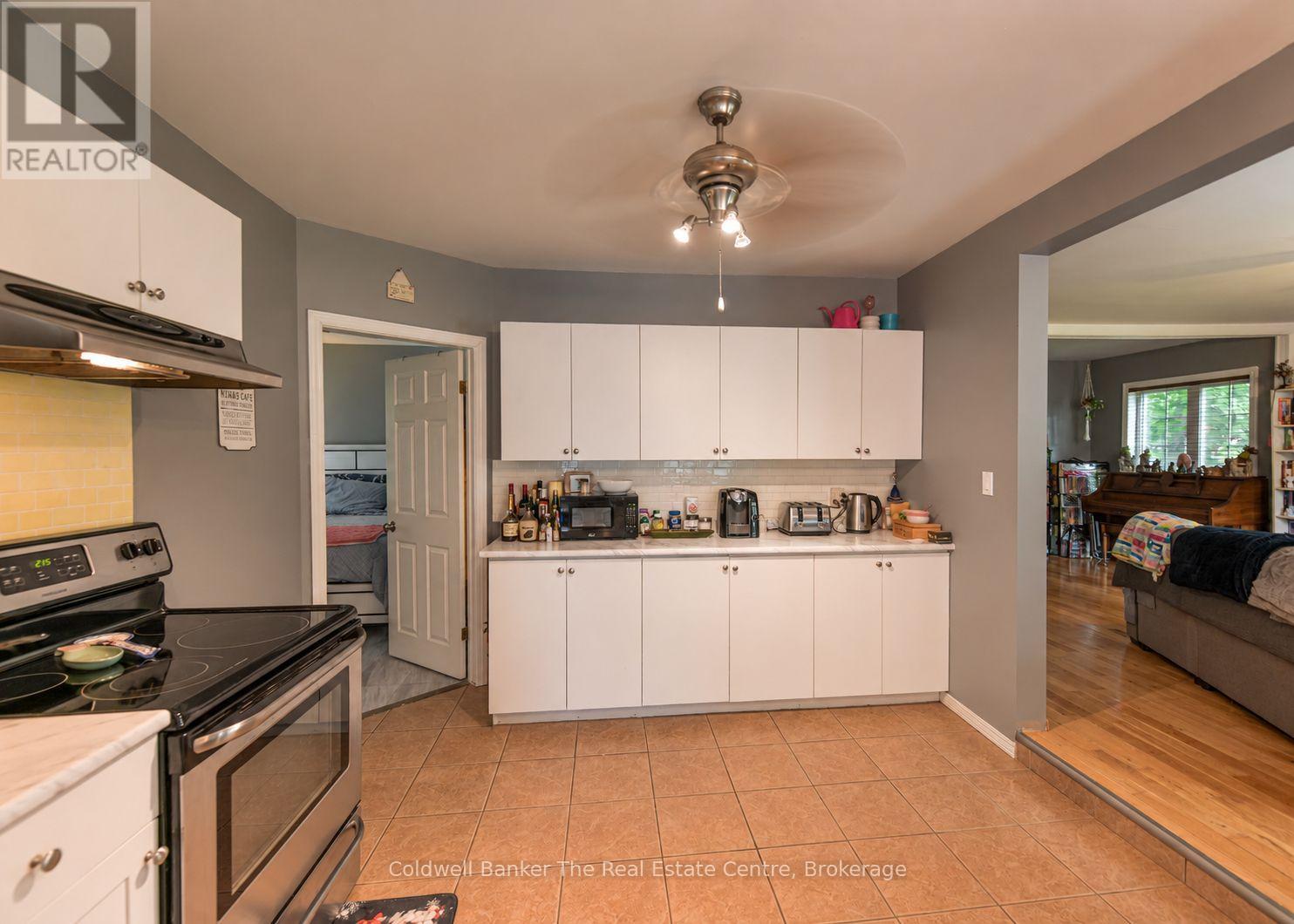 260 Violet Street, Gravenhurst, Ontario P1P 1K5 - Photo 8 - X13783962