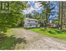 31 HUTCHESON BEACH ROAD E, Huntsville, Ontario