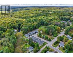 8 ERTLER LANE, Huntsville, Ontario