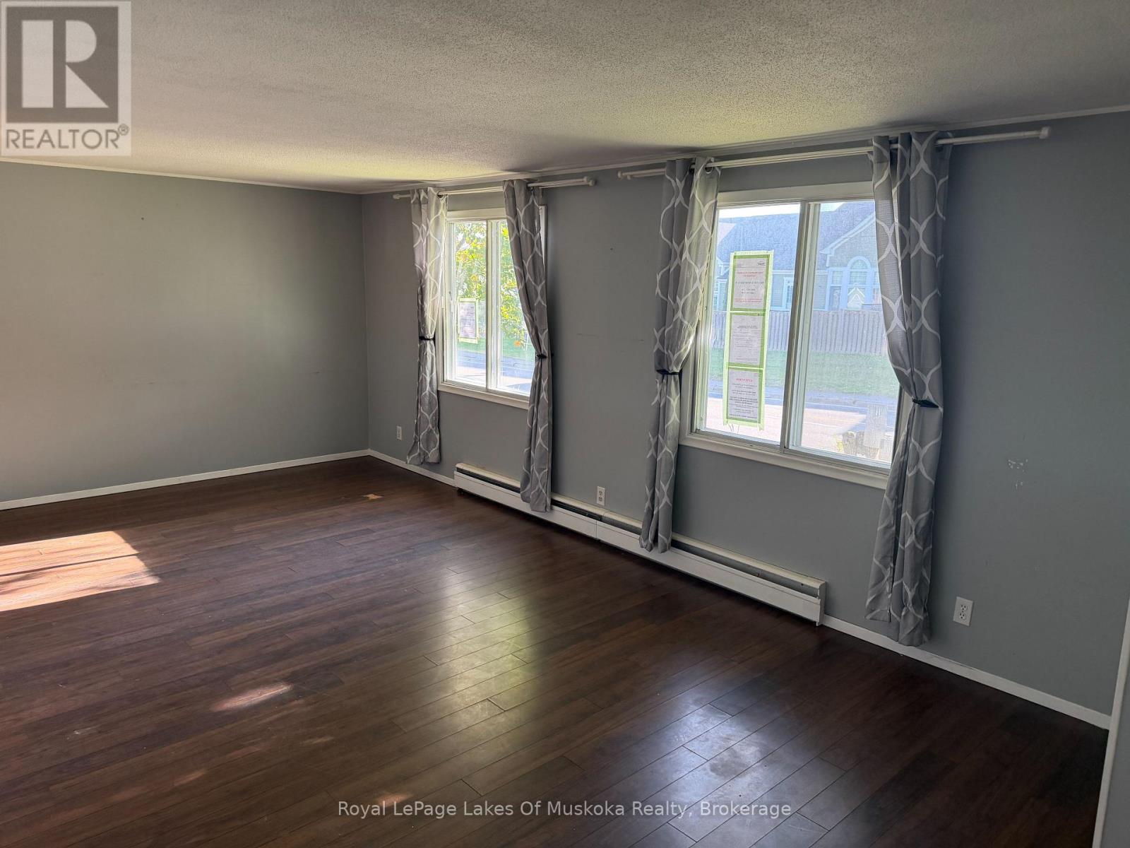 3 Wellington Street, Bracebridge, Ontario P1L 1E8 - Photo 7 - X13796168
