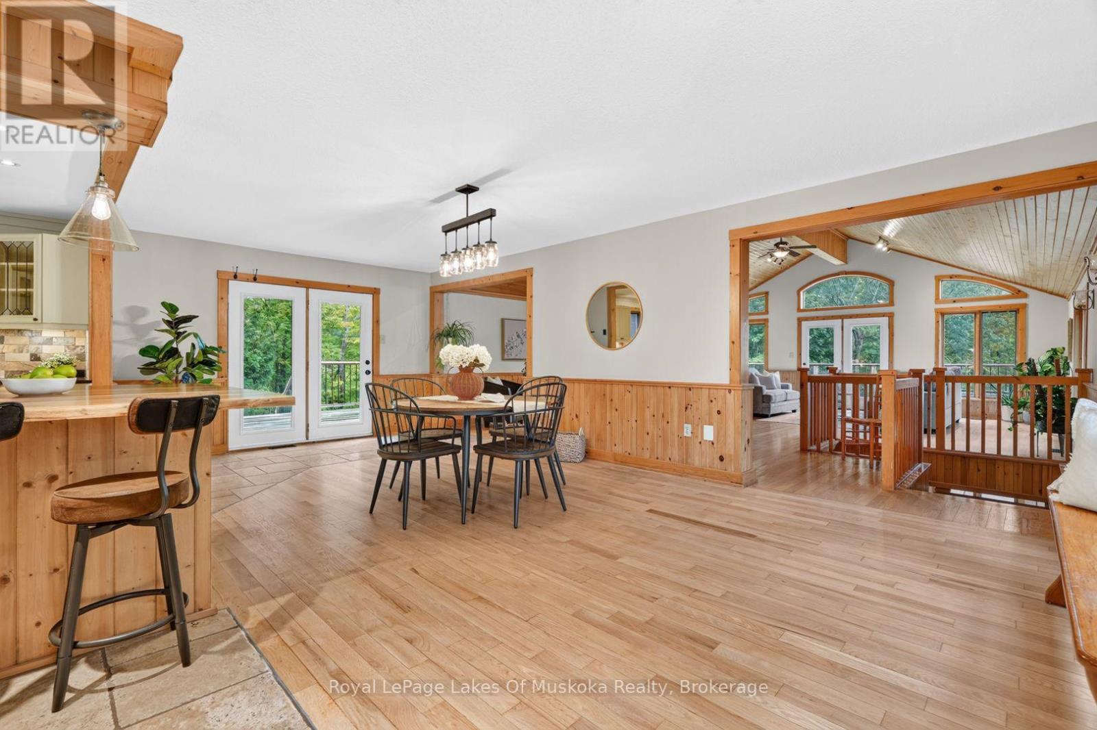 1020 East Walker Lake Drive, Lake Of Bays, Ontario  P1H 2J6 - Photo 16 - X13798294