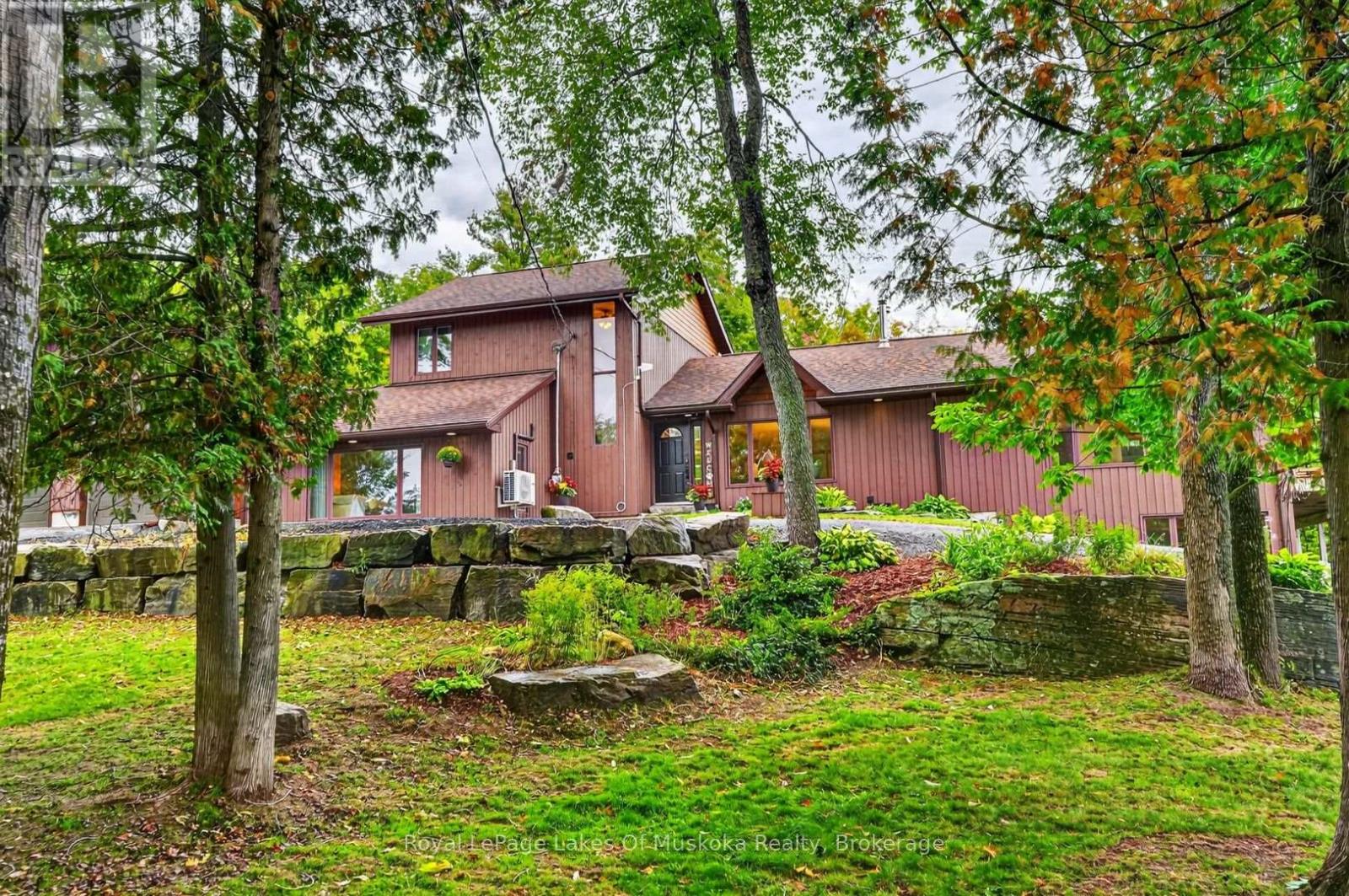 1020 East Walker Lake Drive, Lake Of Bays, Ontario  P1H 2J6 - Photo 3 - X13798294