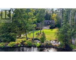 1018 PINE RIDGE ROAD, Muskoka Lakes, Ontario
