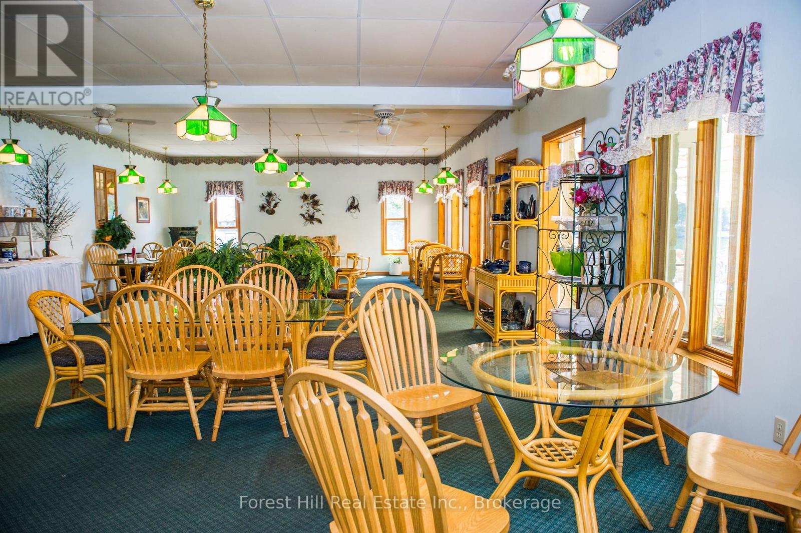 1066 & 1070 Main Street, Lake Of Bays, Ontario  P0C 1E0 - Photo 18 - X13805896
