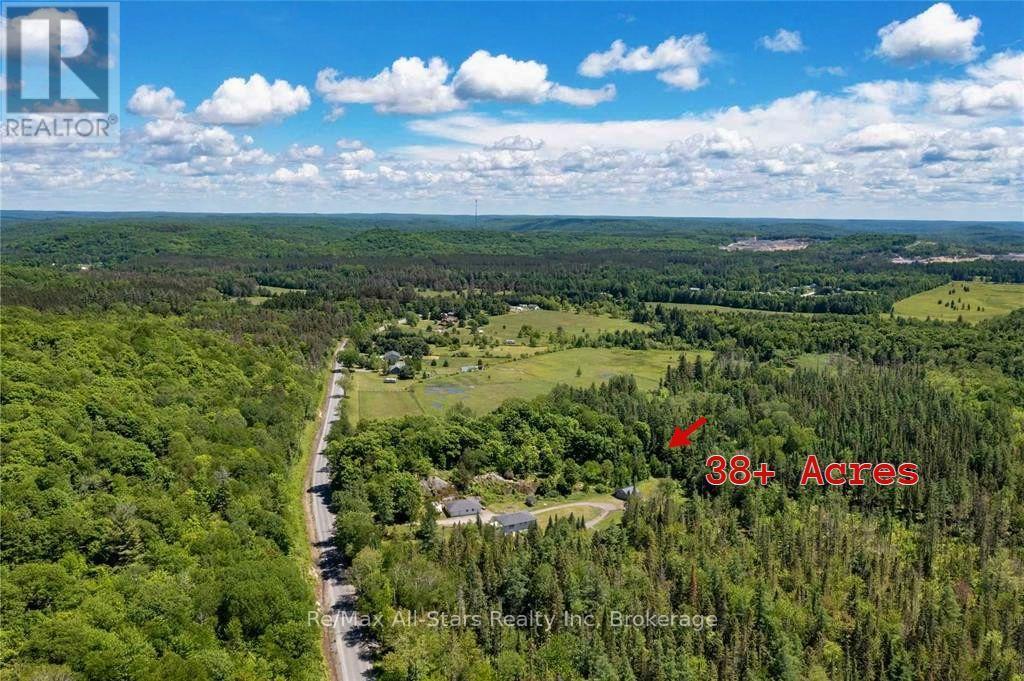 410 Etwell Road, Huntsville, Ontario P1H 2J2 - Photo 2 - X13806062