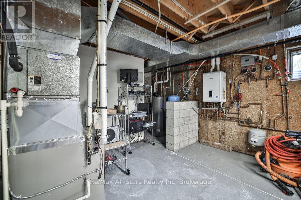 410 Etwell Road, Huntsville, Ontario P1H 2J2 - Photo 27 - X13806062