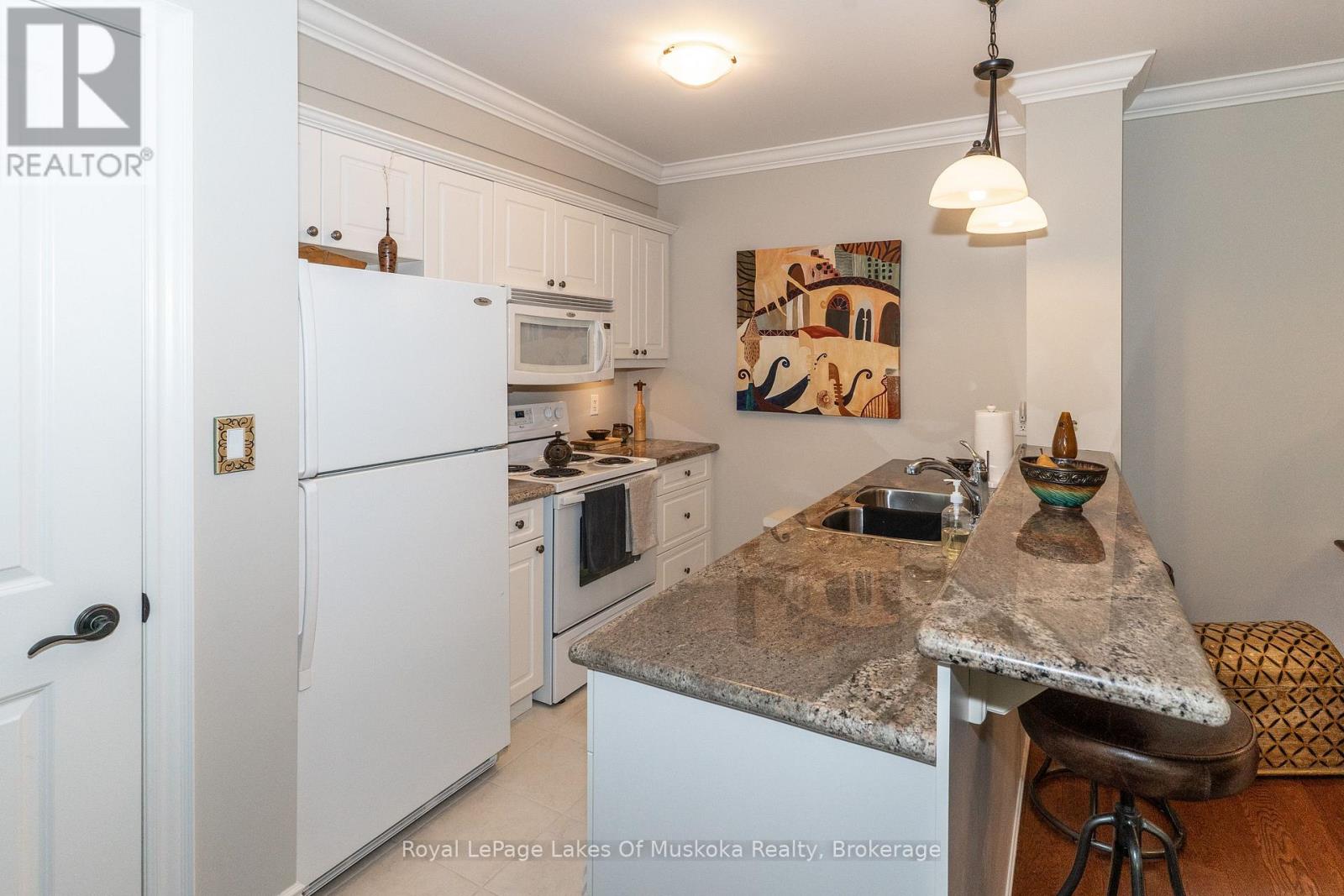 403 - 391 James Street W, Gravenhurst, Ontario P1P 0A5 - Photo 14 - X13808786