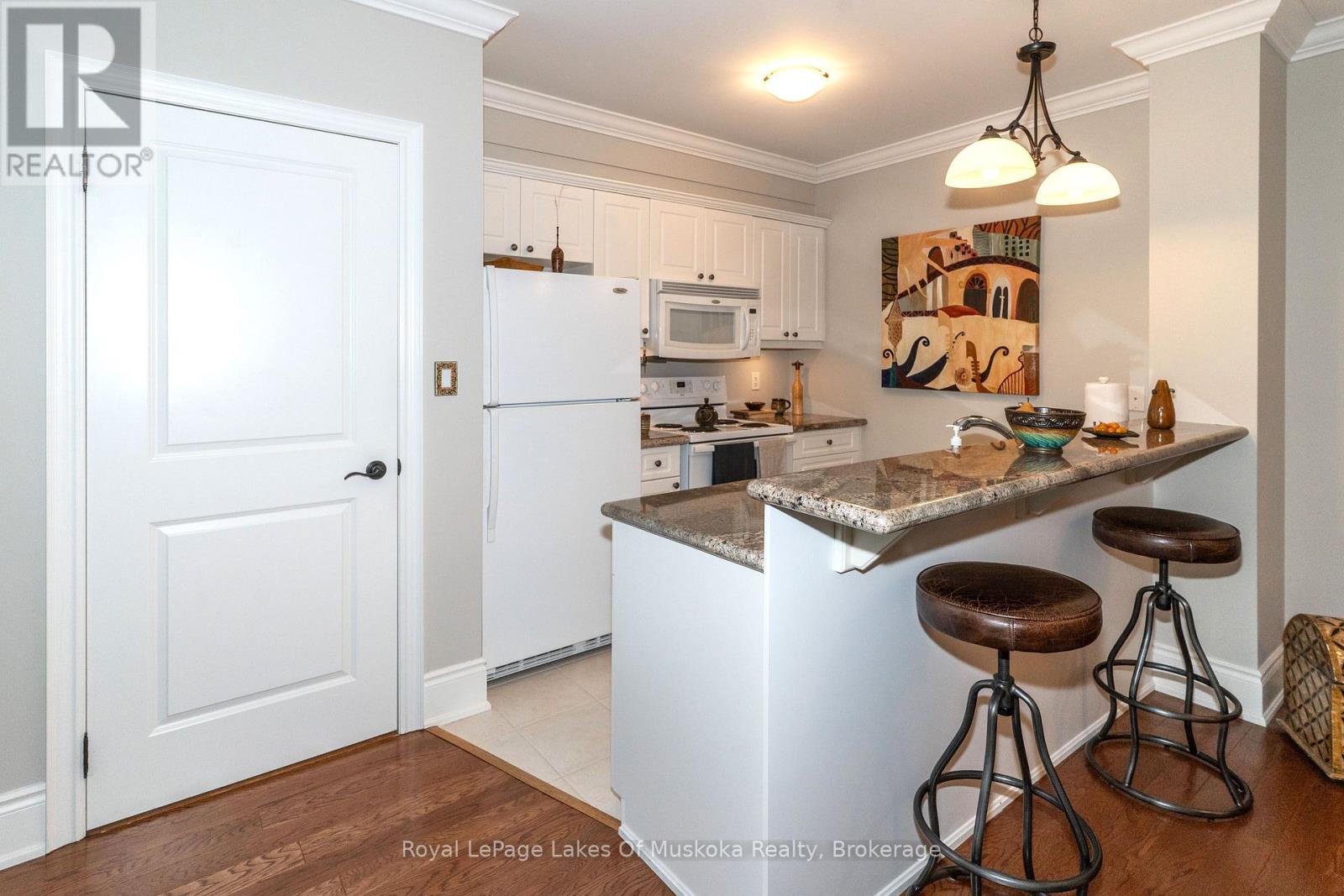 403 - 391 James Street W, Gravenhurst, Ontario P1P 0A5 - Photo 16 - X13808786