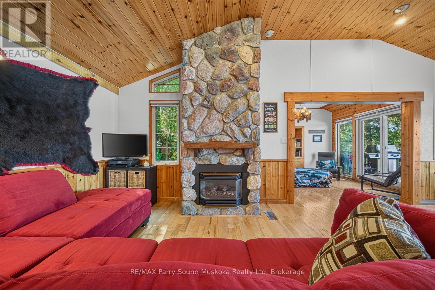 24 Deer Point Road, Seguin, Ontario  P2A 2W8 - Photo 11 - X13825126