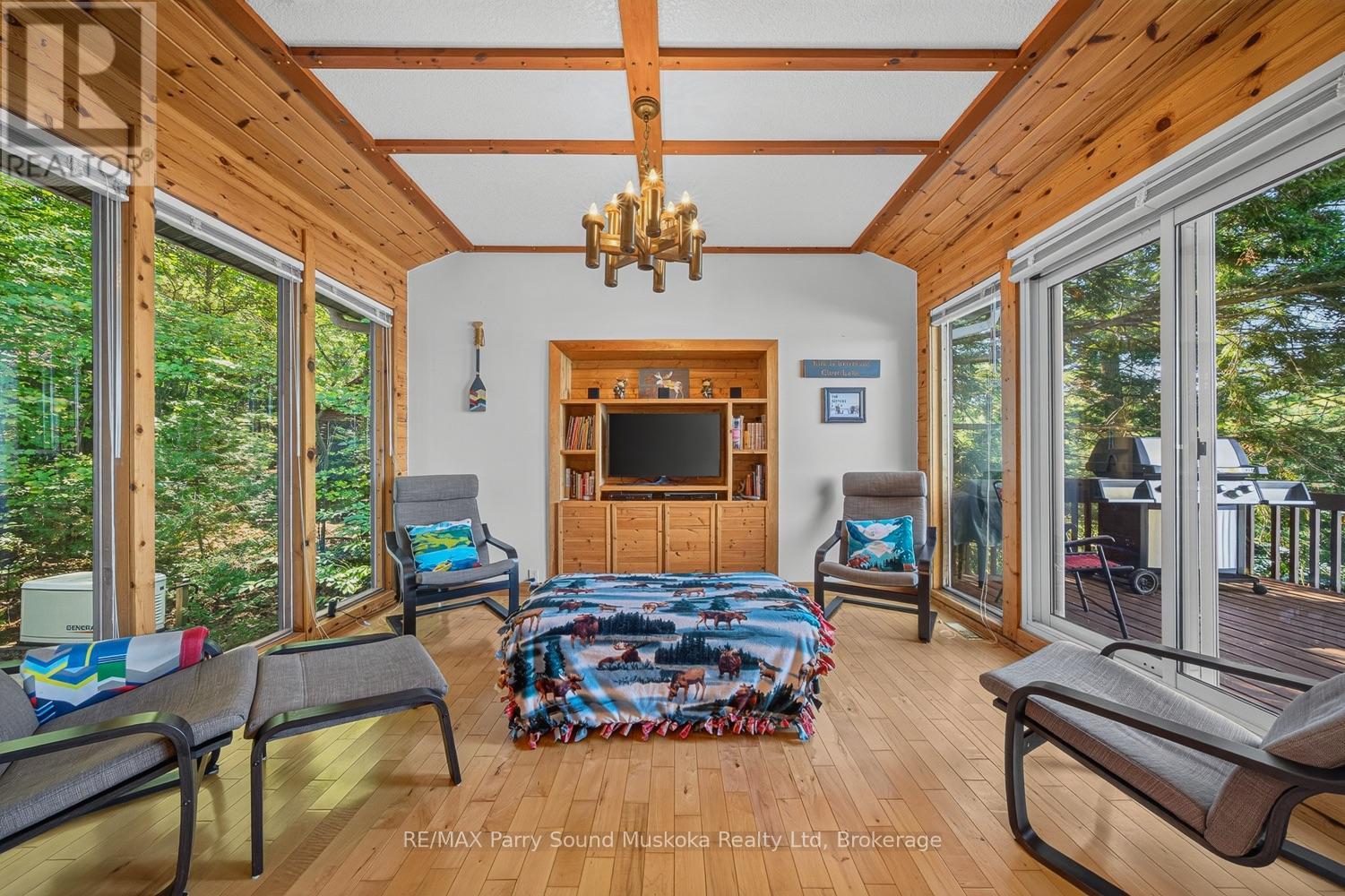 24 Deer Point Road, Seguin, Ontario  P2A 2W8 - Photo 15 - X13825126
